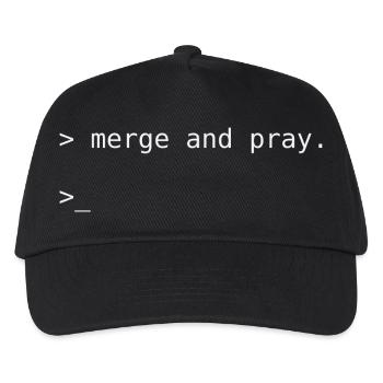 Merge and Pray – Git & Coding Humor - Kinder Basecap - Schwarz - Vorne