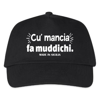 Sizilien Sizilianisches Sprichwort cu mancia fa muddichi - Kinder Basecap - Schwarz - Vorne