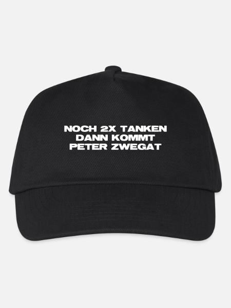Noch 2x tanken - dann kommt Peter Zwegat - Spruch - Kinder Basecap - Schwarz