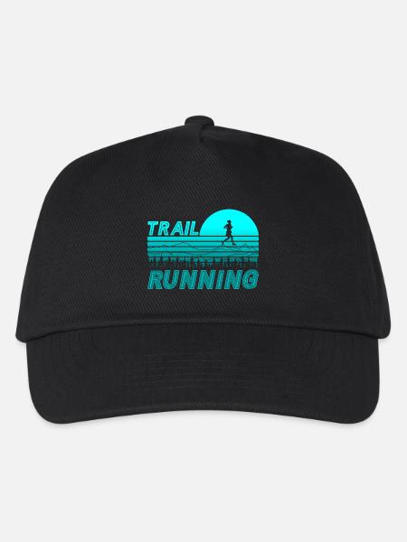 Trail running in the blue sunset with mountains - Kids’ Baseball Cap - black