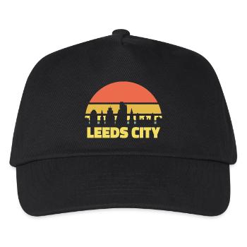 Leeds City Skyline Retro Sonnenuntergang Silhouette - Kinder Basecap - Schwarz - Vorne