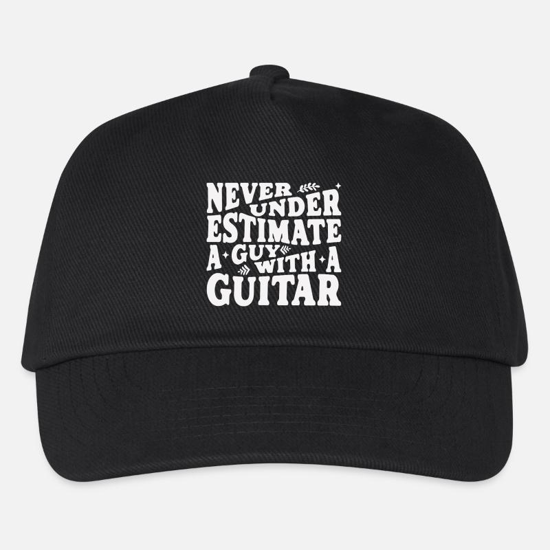 Never underestimate a guy with a guitar weiss - Kinder Basecap - Schwarz