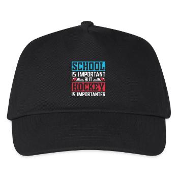 Schule ist wichtig, Hockey wichtiger - Kinder Basecap - Schwarz - Vorne