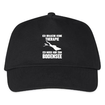 Ich brauche keine Therapie ich muss zum Bodensee - Kinder Basecap - Schwarz - Vorne
