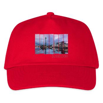 Düsseldorf in Nordrhein Westfalen mit Skyline - Kinder Basecap - Rot - Vorne