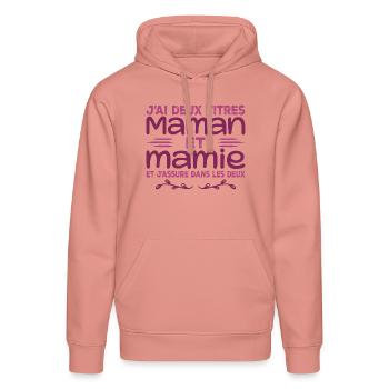 J’ai Deux Titres Maman Et Mamie | Fête des Mères - Sweat à capuche bio DRUMMER Stanley/Stella Unisexe - rose poudré - Devant - Liana (172cm) & Jaron (178cm)