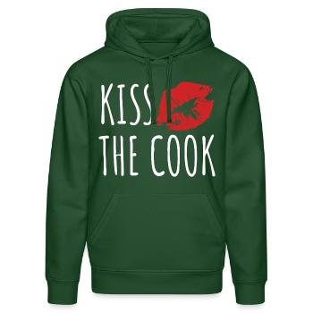 Kiss the cook - kochen - Spruch - Stanley/Stella Unisex Bio-Hoodie DRUMMER  - Flaschengrün - Vorne - Liana (172cm) & Jaron (178cm)