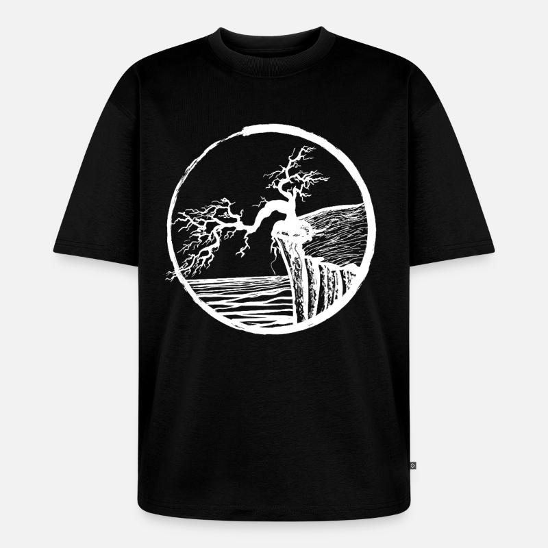 Landschaft mit Baum am Klippenrand - Unisex Premium Oversized Bio T-Shirt - Schwarz