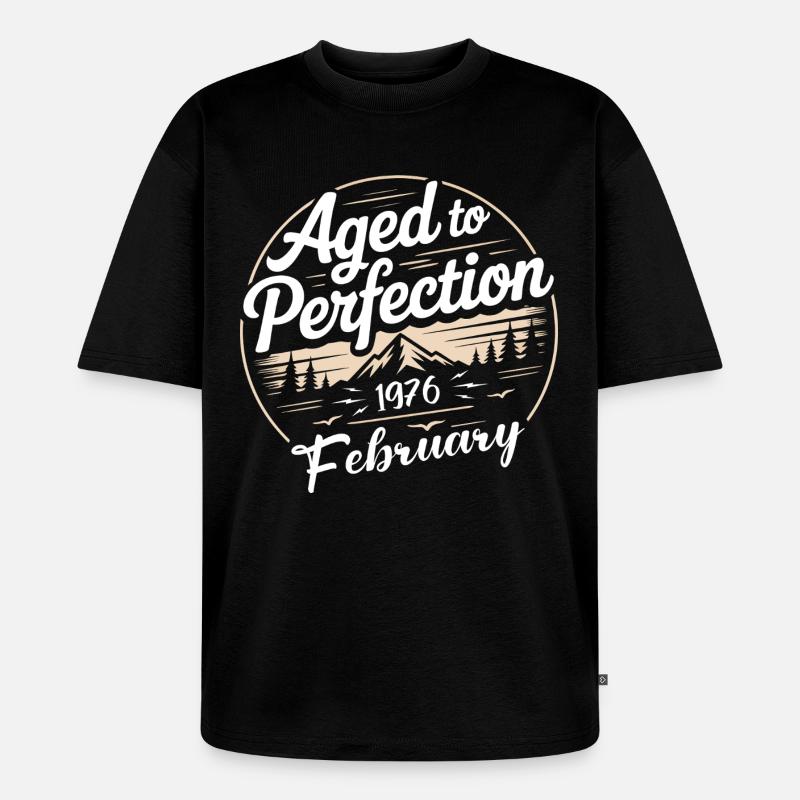 Februar 1976 - Unisex Premium Oversized Bio T-Shirt - Schwarz