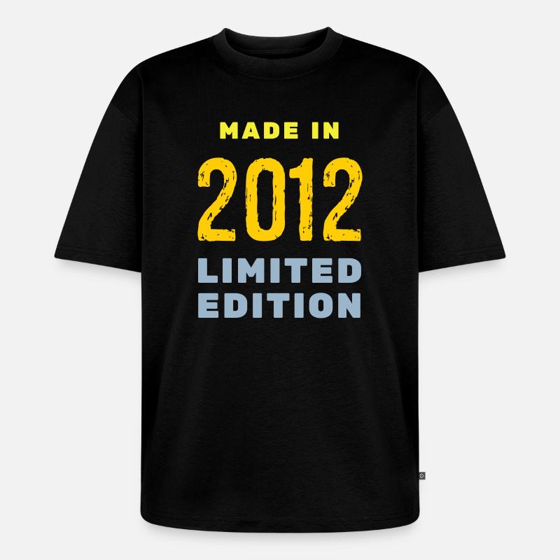 2012 - Unisex Premium Oversized Bio T-Shirt - Schwarz