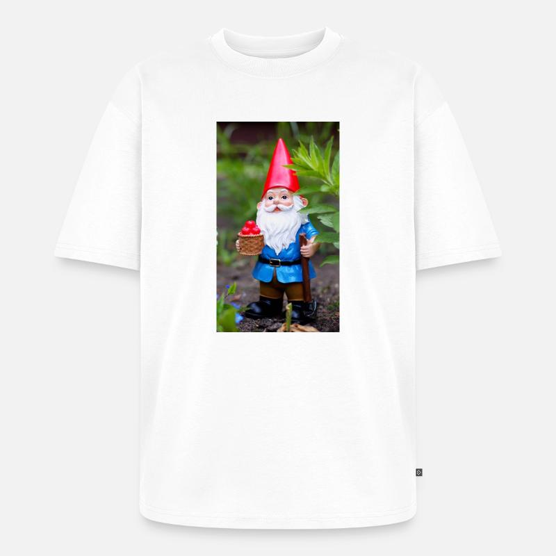 Gartengnom mit Korb - Unisex Premium Oversized Bio T-Shirt - Weiß
