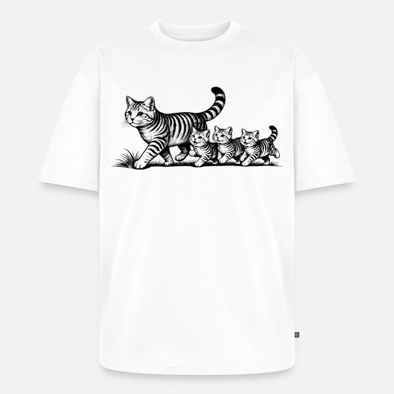 Katzenmutter mit 3 Katzenbabys schwarzweiß - Unisex Premium Oversized Bio T-Shirt - Weiß