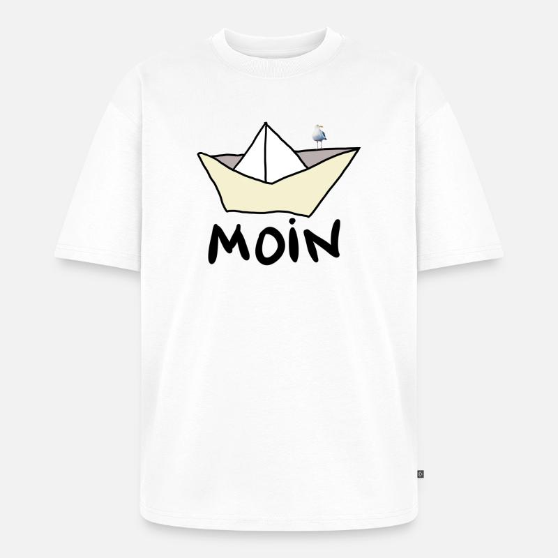 Papierboot am Strand mit Möwe - Unisex Premium Oversized Bio T-Shirt - Weiß