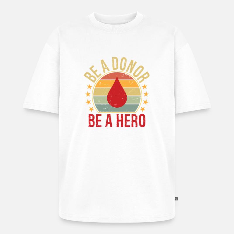 Sei ein Spender Sei ein Held - Unisex Premium Oversized Bio T-Shirt - Weiß