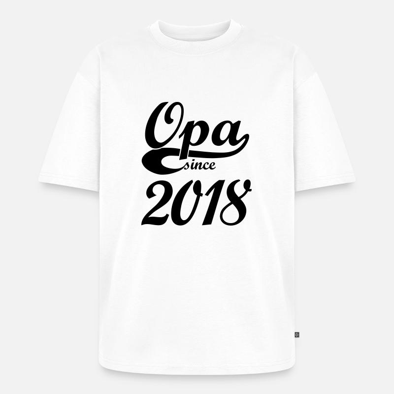 Opa since 2018 - Unisex Premium Oversized Bio T-Shirt - Weiß