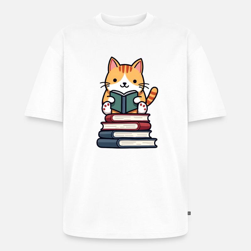 Katze liest ein Buch - Unisex Premium Oversized Bio T-Shirt - Weiß