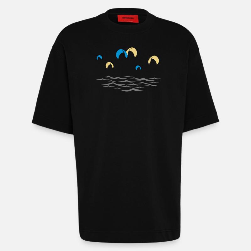 Kitesurfen - Heavyweight T-Shirt - made by SPREAD  - SOLID BLACK