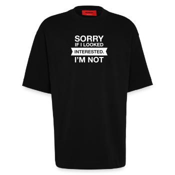 Sorry If I Looked Interested. I'm Not - Heavyweight T-Shirt - made by SPREAD  - SOLID BLACK - Vorne - Fiona (171cm)