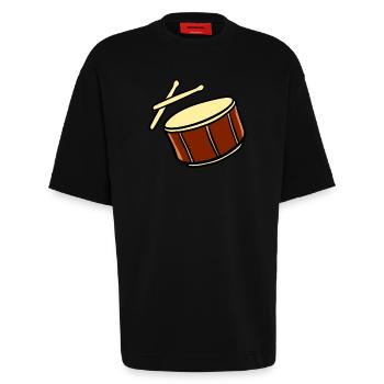 Trommel mit Schläger - Heavyweight T-Shirt - made by SPREAD  - SOLID BLACK - Vorne - Fiona (171cm)