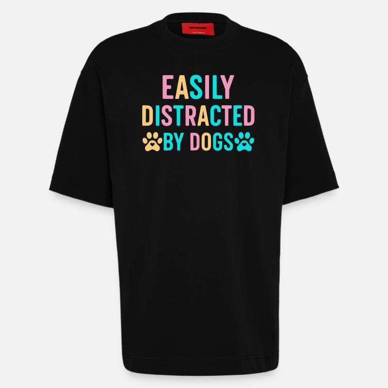 Leicht ablenkbar durch Hunde - Heavyweight T-Shirt - made by SPREAD  - SOLID BLACK