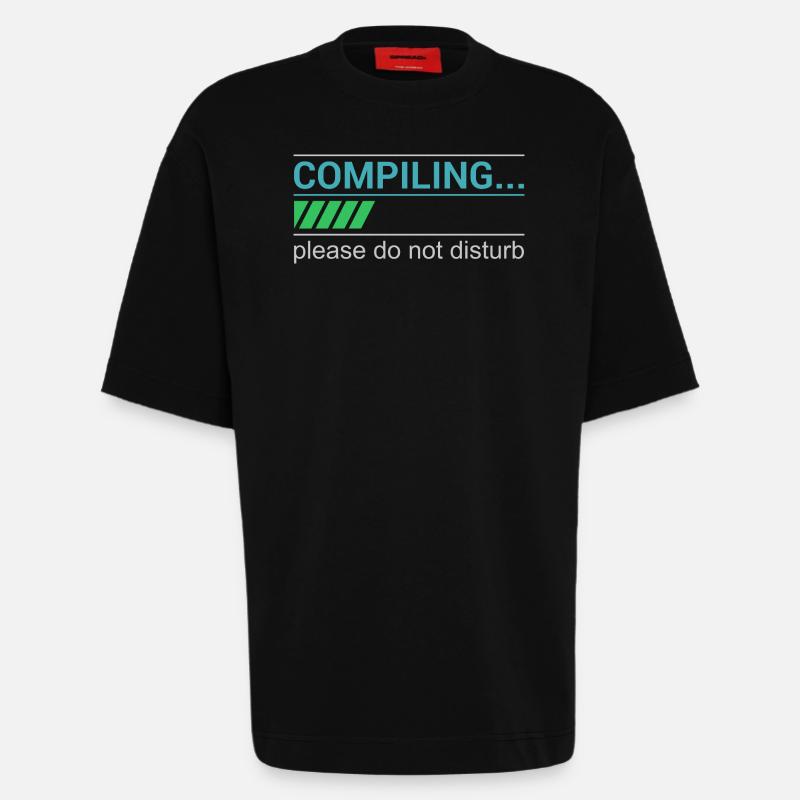 Lustiges Programmierer T-Shirt - Compiling Please - Heavyweight T-Shirt - made by SPREAD  - SOLID BLACK