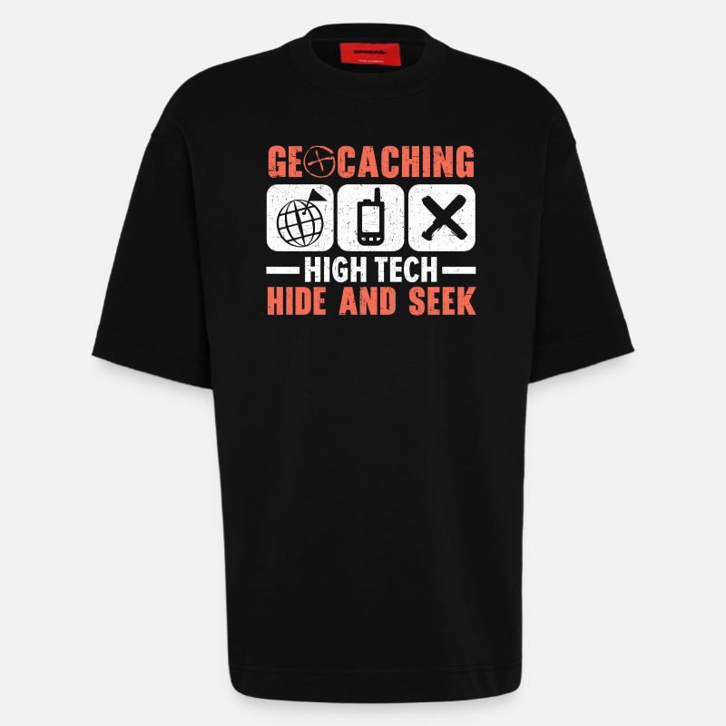 Géocachette de haute technologie Cache-cache - T-shirt bio épais oversize fabriqué en UE - SOLID BLACK