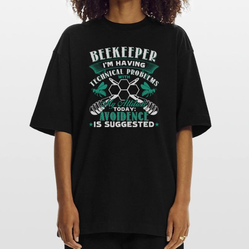 Beekeeper I'm Having Technical Problems Heavyweight T-Shirt - made by SPREAD 