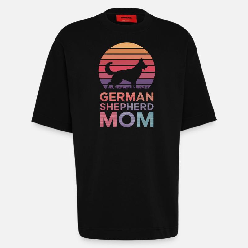 Deutscher Schäferhund Spruch Schäferhund Geschenk - Heavyweight T-Shirt - made by SPREAD  - SOLID BLACK