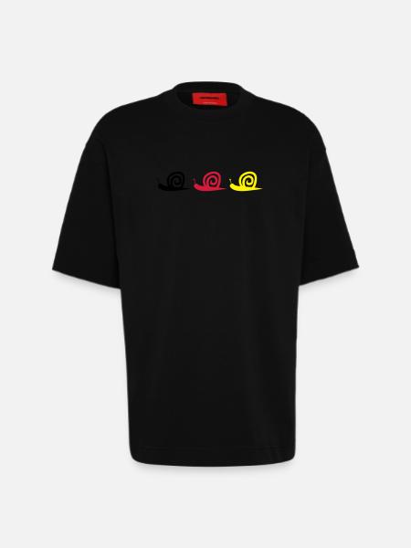 Snail - Heavyweight T-Shirt - made by SPREAD - SOLID BLACK