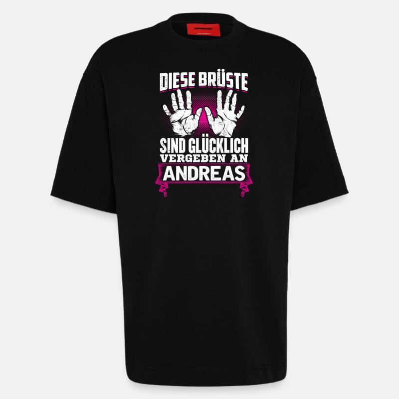 ANDREAS - Brüste Geschenk - Heavyweight T-Shirt - made by SPREAD - SOLID BLACK
