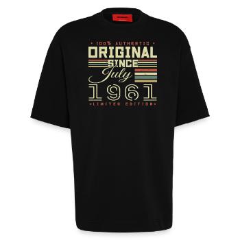 Juli 1961 Geburtstag Juli 1961 Juli 1961 - Heavyweight T-Shirt - made by SPREAD  - SOLID BLACK - Vorne - Fiona (171cm)