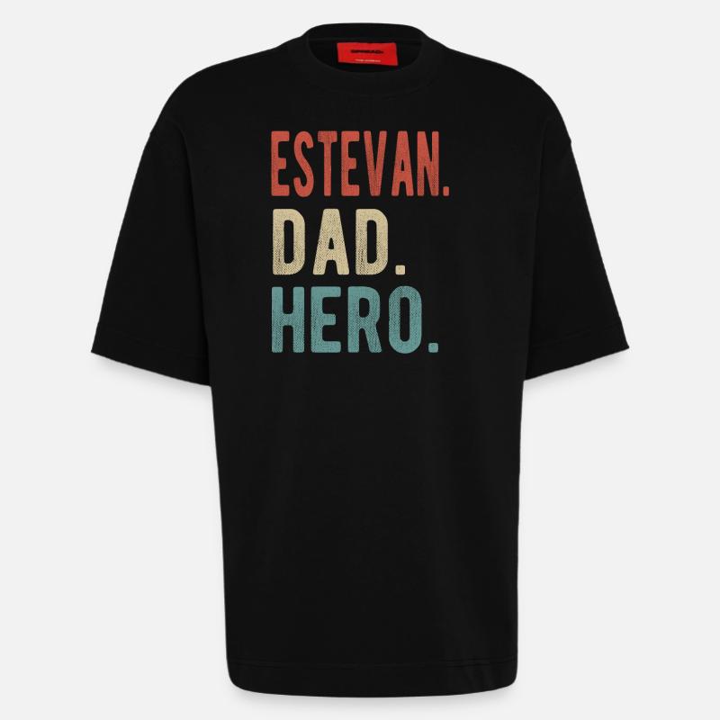 Estevan Papa Held - Heavyweight T-Shirt - made by SPREAD - SOLID BLACK