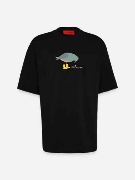 Pigeon with worm - Heavyweight T-Shirt - made by SPREAD - SOLID BLACK