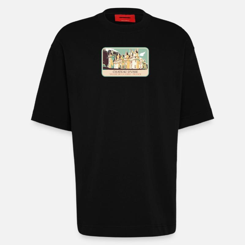 Château d'Ussé, Loire-Tal - Heavyweight T-Shirt - made by SPREAD  - SOLID BLACK