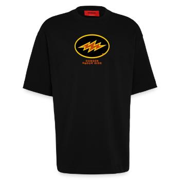 shock risk - Heavyweight T-Shirt - made by SPREAD  - SOLID BLACK - Front - Fiona (171cm)