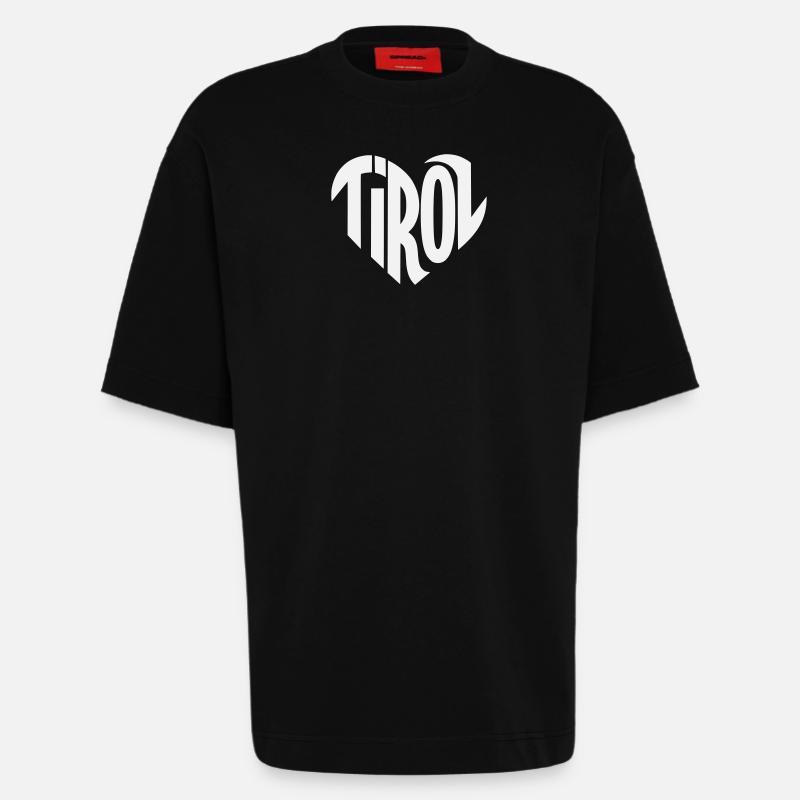 Tirol Herz Typografie - Heavyweight T-Shirt - made by SPREAD  - SOLID BLACK