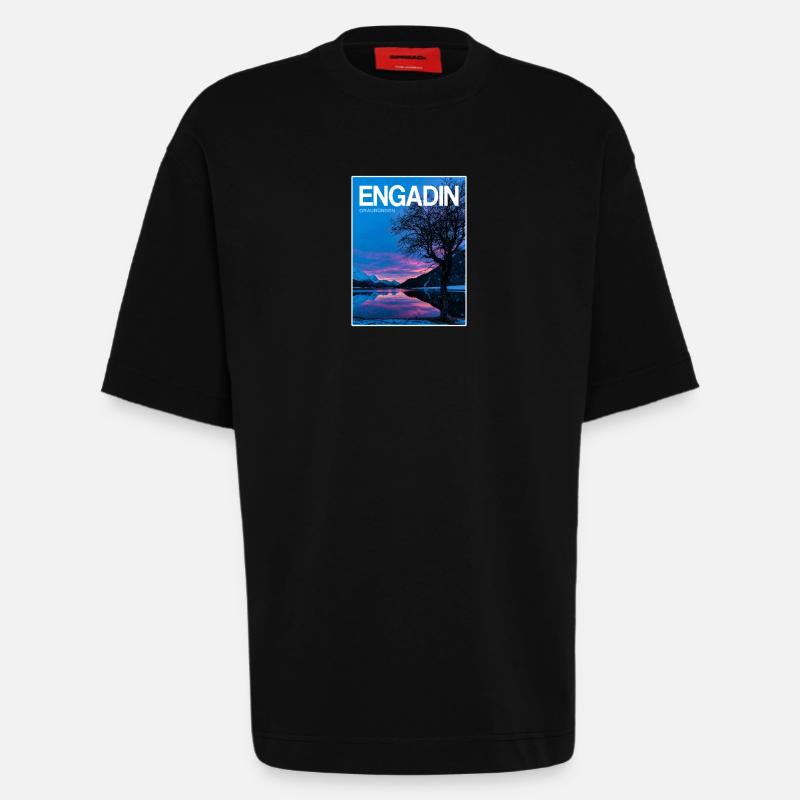 Engadin Seenlandschaft Abendlicht - Heavyweight T-Shirt - made by SPREAD  - SOLID BLACK