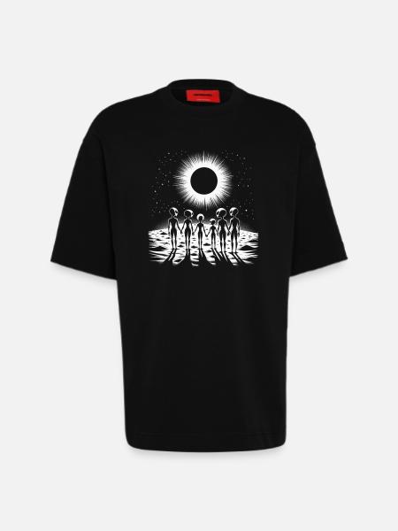 Cosmic Silhouette Family Circle - Heavyweight T-Shirt - made by SPREAD  - SOLID BLACK