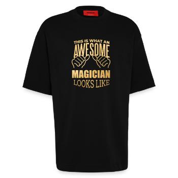Zauberer - Heavyweight T-Shirt - made by SPREAD  - SOLID BLACK - Vorne - Fiona (171cm)