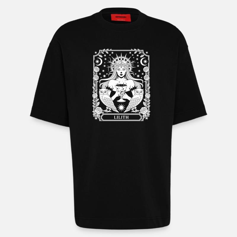 Lilith Moon Star Framing - Heavyweight T-Shirt - made by SPREAD  - SOLID BLACK
