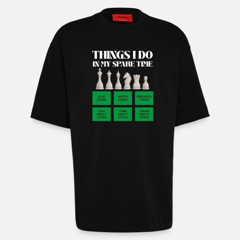 Schachzeit in der Freizeit - Heavyweight T-Shirt - made by SPREAD  - SOLID BLACK