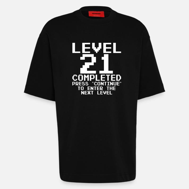 Level 21 Completed Pixel Quest - Heavyweight T-Shirt - made by SPREAD - SOLID BLACK