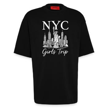 NYC Girls Trip - Heavyweight T-Shirt - made by SPREAD  - SOLID BLACK - Vorne - Fiona (171cm)