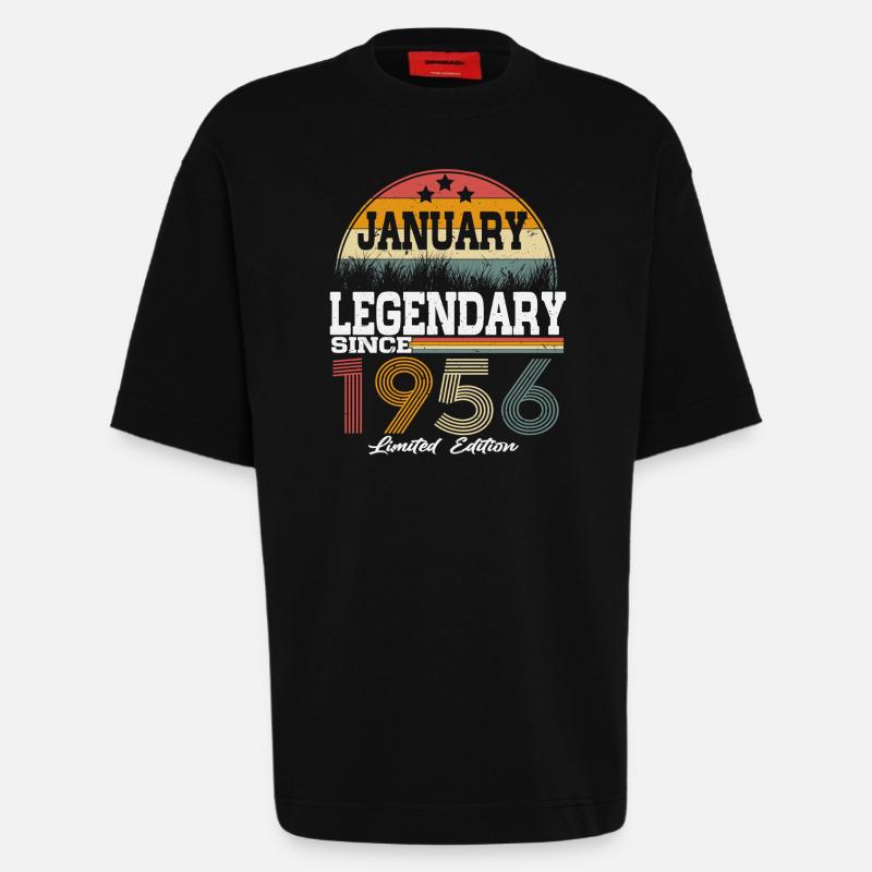 Legenden-wurden-im-Januar-1956-geboren - Heavyweight T-Shirt - made by SPREAD  - SOLID BLACK