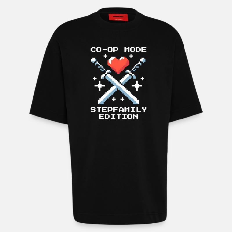 Co-Op-Modus: Stieffamilie-Edition | Patchwork - Heavyweight T-Shirt - made by SPREAD  - SOLID BLACK