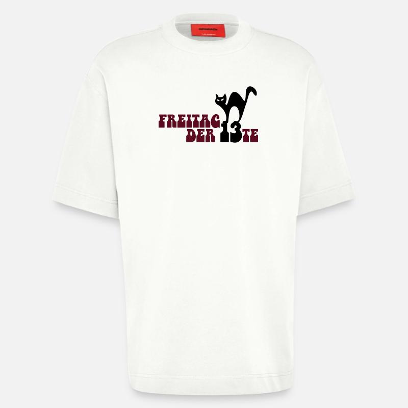 Fredag den 13. / Sort kat - Heavyweight oversized organic T-shirt made in EU - OFF WHITE