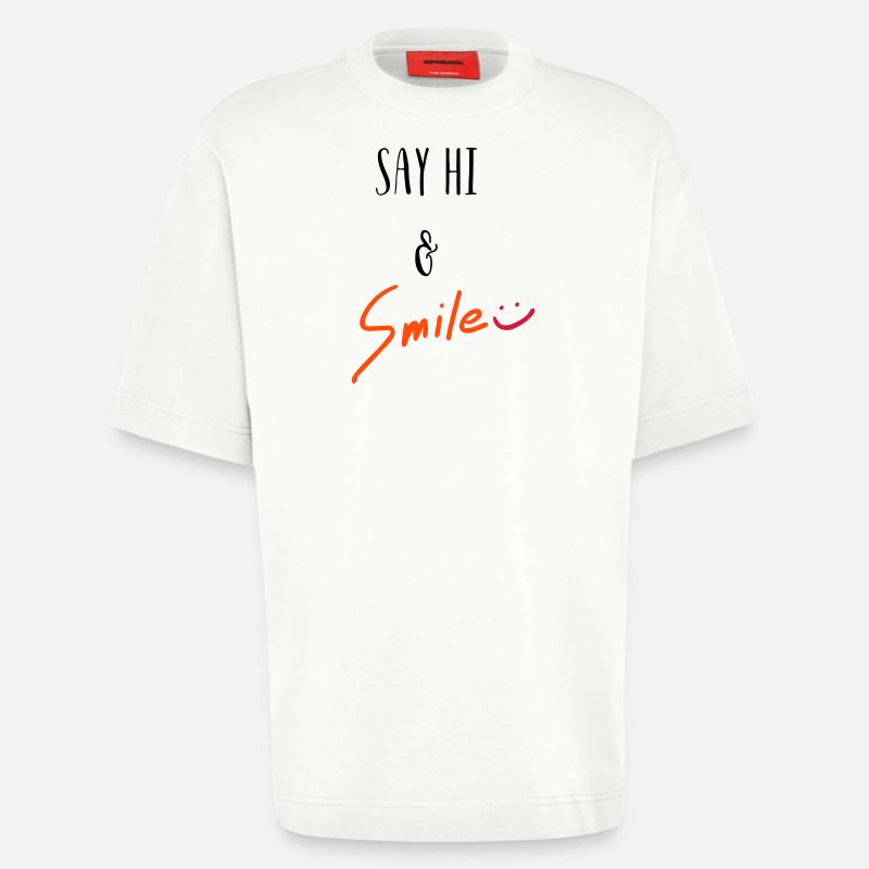 Sag Hi und lächle! - Heavyweight T-Shirt - made by SPREAD  - OFF WHITE