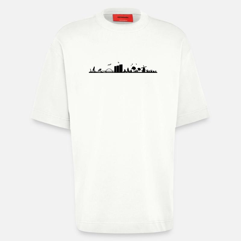 Skyline - Küste Fehmarn - Heavyweight T-Shirt - made by SPREAD  - OFF WHITE