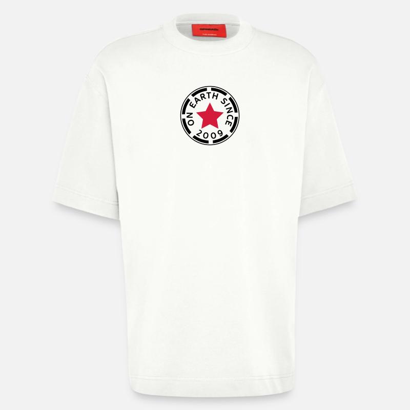 on earth since 2009 (fr) - T-shirt bio épais oversize fabriqué en UE - OFF WHITE