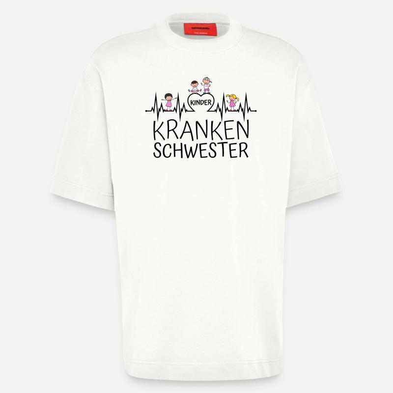 Kinderkrankenschwester Kinder Krankenschwester - Heavyweight T-Shirt - made by SPREAD  - OFF WHITE